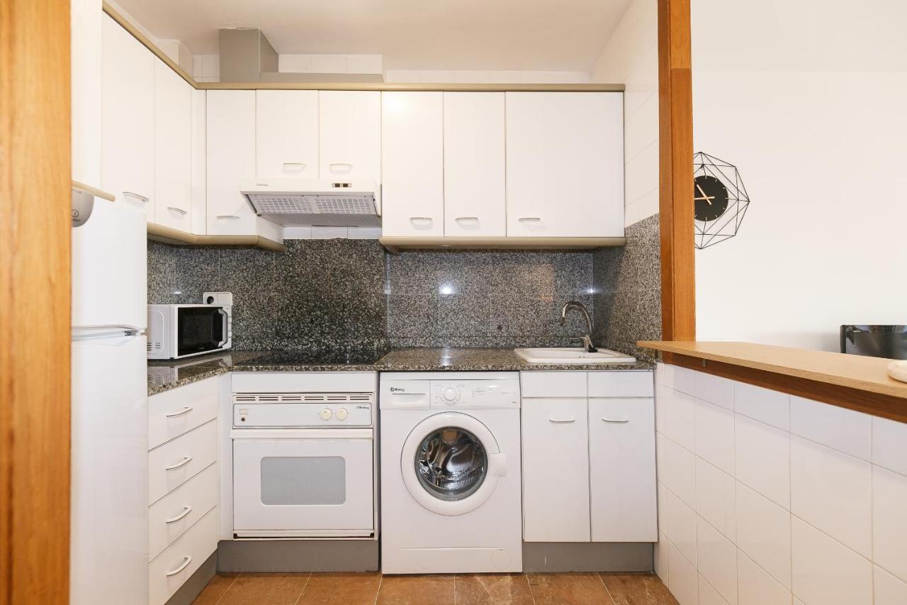 Uhc Center Apartments Salou Bagian luar foto