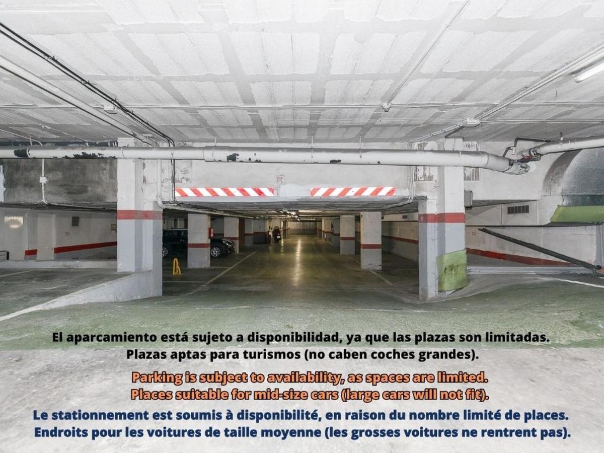 Uhc Center Apartments Salou Bagian luar foto