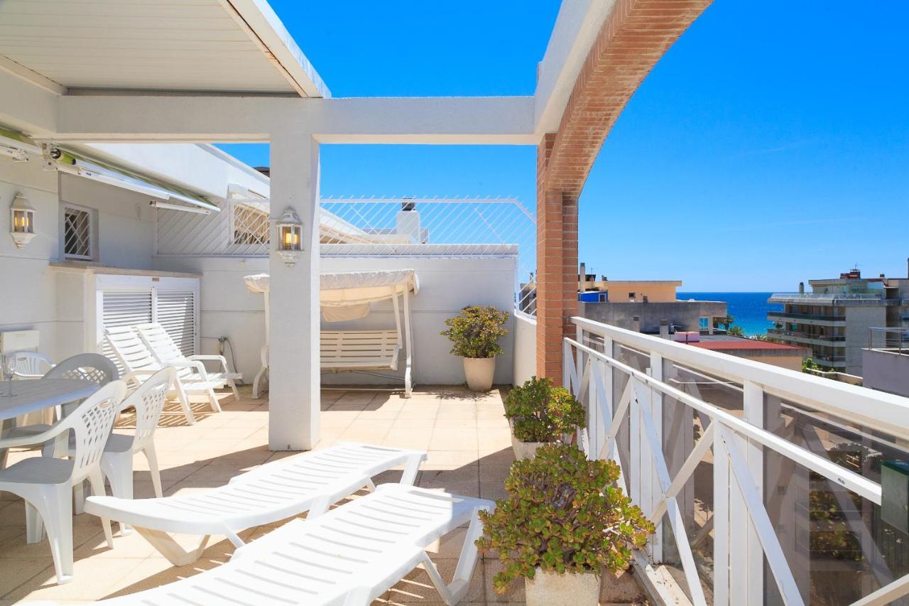 Uhc Center Apartments Salou Bagian luar foto